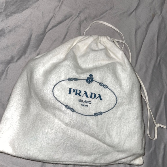 Limited Edition Prada Bucket Hat - Picture 6 of 6